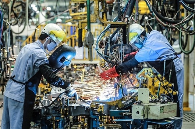 The renewed increase in new orders helps to support production growth in July. (Photo vneconomy.vn)