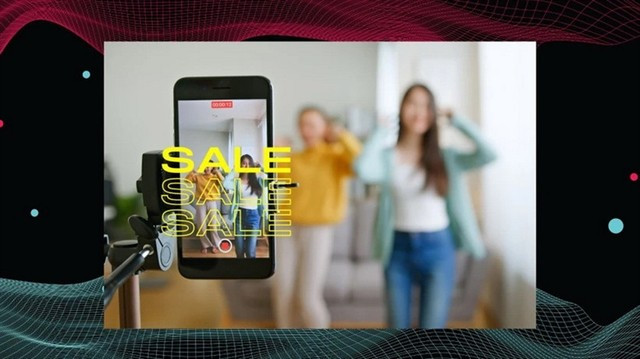 Of the foreign-supplier group, 176 entities had registered, declared and paid tax through the portal by end-September 2025. (Photo: VNA)