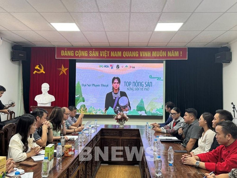 A large-scale livestream campaign is set to kick off as part of a nationwide effort to harness digital platforms and media to enhance the value, market reach, and appeal of Vietnamese agricultural specialties. (Photo: VNA)