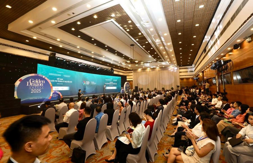 The Vietnam Connect Forum 2025 takes place in Hanoi on April 23. (Photo: VnEconomy)
