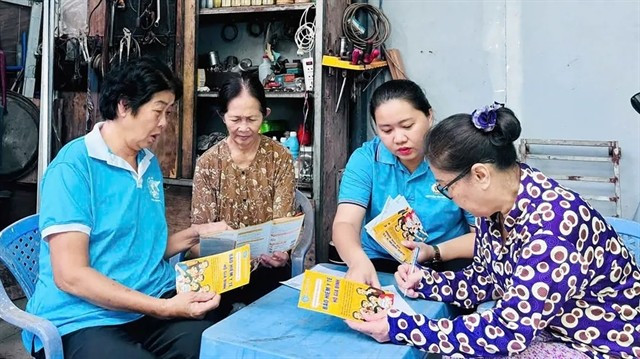 Relevant authorities aim to raise public awareness and strengthen the role of authorities, sectors and society in supporting older persons. (Photo: sggp.org.vn)