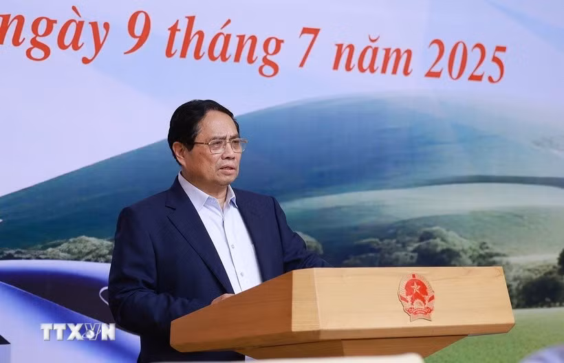 Prime Minister Pham Minh Chinh speaks at the third meeting of the steering committee for national key railway projects on July 9, 2025. (Photo: VNA)