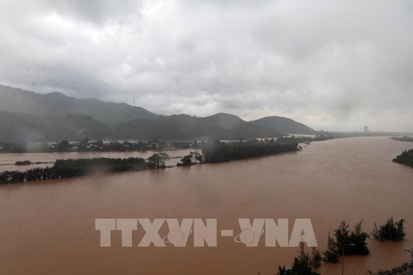 Floods in central Vietnam have submerged and damaged 4,871ha of rice and crops. (Illustrative photo: VNA)