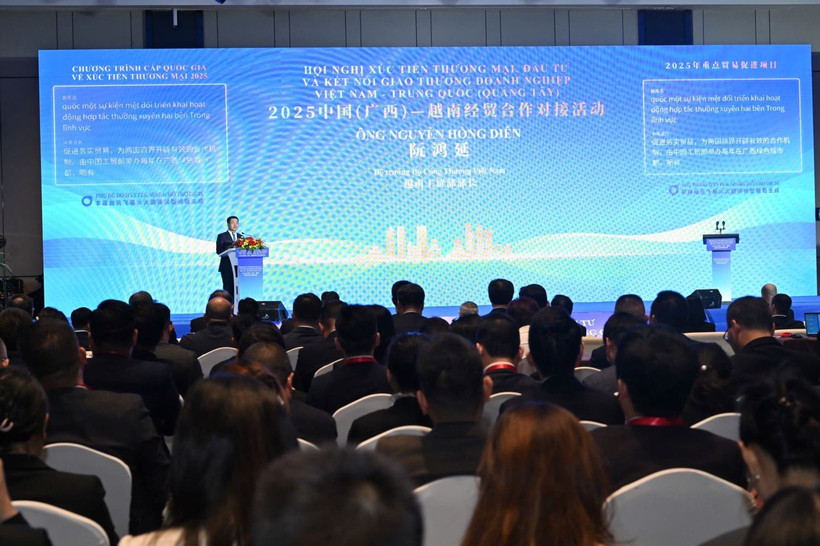 An overview of the Vietnam–China (Guangxi) Trade, Investment Promotion, and Business Connection Conference. (Photo: VNA)