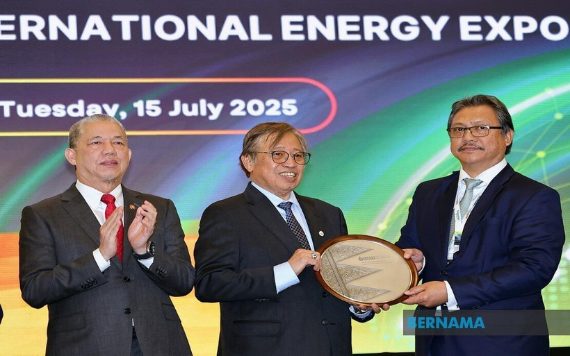 Malaysia aims to play key role in implementing ASEAN Power Grid. (Photo: asean.bernama.com)