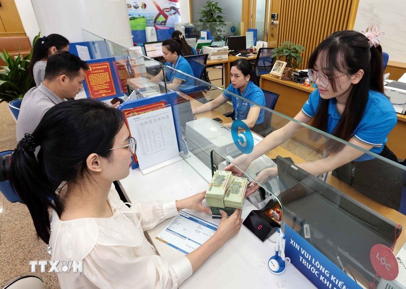 The banking system's credit growth reached about 10% after seven months, significantly higher than the 6% recorded in the same period in 2024. (Illustrative photo: VNA)