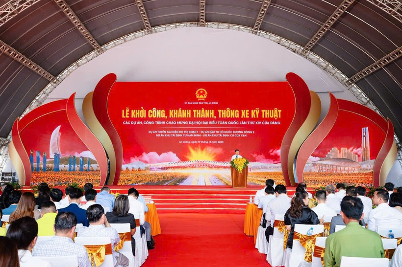 The groundbreaking, inauguration and technical opening ceremony for projects in An Giang on December 19, 2025. (Photo: Sun Group)