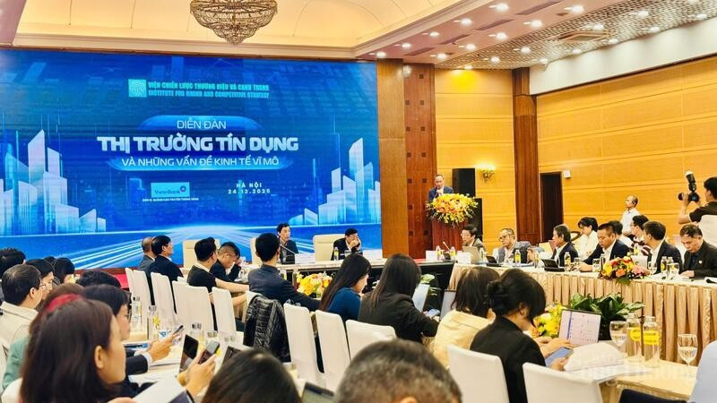 An overview of the forum (Photo: baocongthuong.vn)