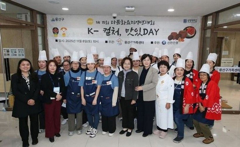 Participants in the 15th Multicultural Cooking Contest in Yongsan. (Photo: Yongsan District Office)
