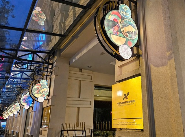Outside the headquarters of the Hanoi Stock Exchange. (Photo: VNA)