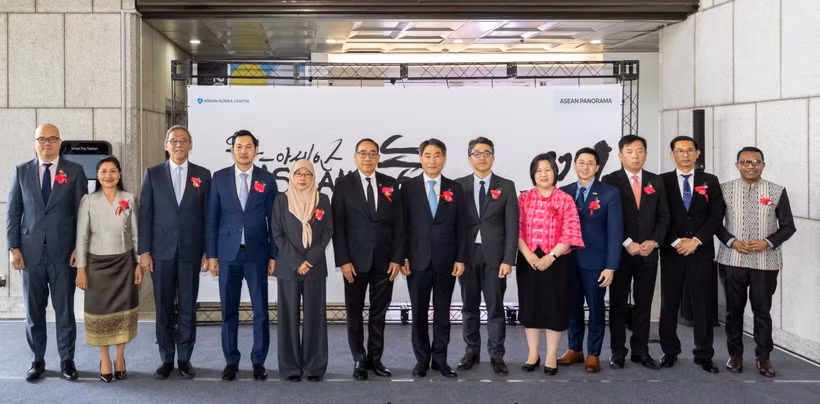 Vietnamese Ambassador to the Republic of Korea Vu Ho attends the opening ceremony of the 2026 ASEAN Panorama on May 7, 2026. (Photo: Vietnamese Embassy in the RoK)