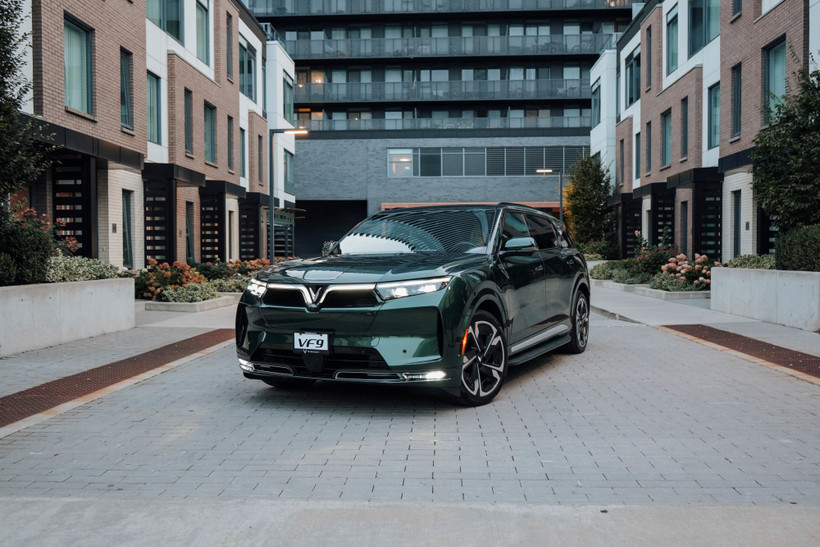 The all-electric VF9 model is currently on sale in Canada. (Photo: Vinfast) 