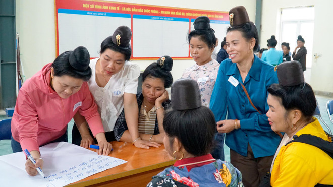 1. VSF Gender equality training for ethnic minority women.jpg