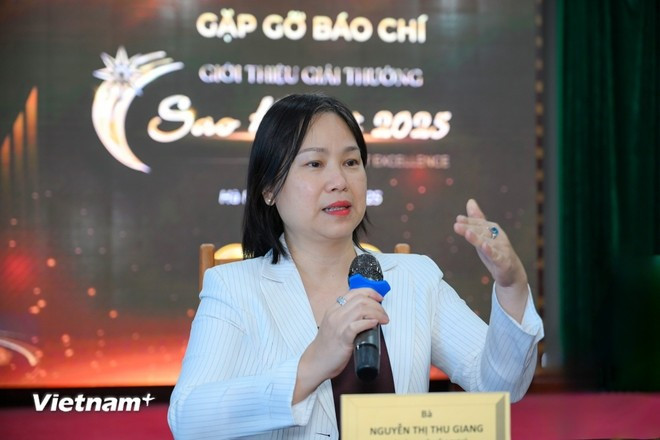 Nguyen Thi Thu Giang, Vice President and General Secretary of VINASA, speaks at the event. (Photo: Minh Son/Vietnam+) sao-khue-2.jpg