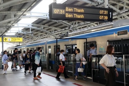 Passengers ride on HCM City’s first metro line (Photo: VNA)