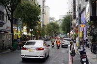 A street in HCM City. Vietnam is expected to become the third country in Southeast Asia that Bolt develops its ride-hailing services. (Photo: VNA)