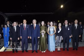 General Secretary of the Communist Party of Vietnam Central Committee and State President To Lam, and his spouse Ngo Phuong Ly at Don Mueang International Airport (Photo: VNA)