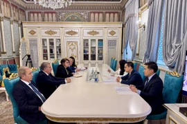 At the working session between the Vietnam Academy of Social Sciences (VASS) delegation and representatives of the Azerbaijan National Academy of Sciences (ANAS) (Photo: VNA)