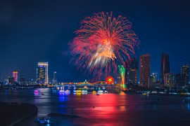 Da Nang International Fireworks Festival 2025 kicks off with series of exciting events. (Photo: Sun Group)