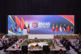 A view of the ASEAN Foreign Ministers’ Meeting held as part of the 46th ASEAN Summit in Malaysia on May 25. (Photo: VNA)