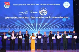 Winners of the 2025 Golden Globe Science and Technology Award. (Photo: VNA)