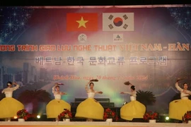 A performance at the event. (Photo: VNA)