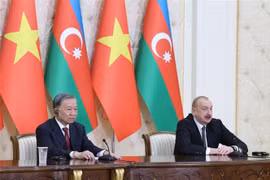 General Secretary of the Communist Party of Vietnam Central Committee To Lam (left) and President of Azerbaijan Ilham Aliyev at the press conference. (Photo: VNA)