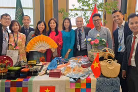 Vietnamese handicrafts showcased at the annual UN International Bazaar in New York. (Photo: vNA)