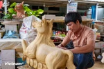 Thanh Ha pottery village gears up for Tet