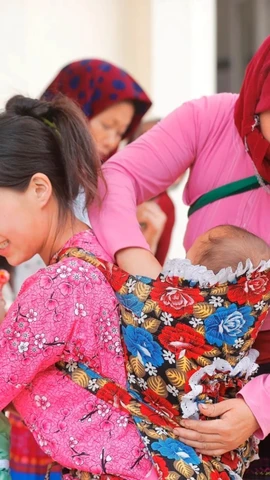 Maternal and child healthcare in Tuyen Quang province. (Photo: VNA)