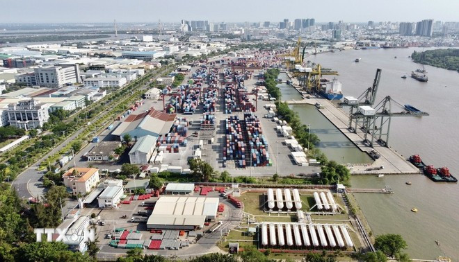 Tan Thuan Export Processing Zone connects with Tan Thuan Port to form a production-export ecosystem of Ho Chi Minh City. (Photo: VNA) khu-che-xuat-tan-thuan-tphcm.jpg