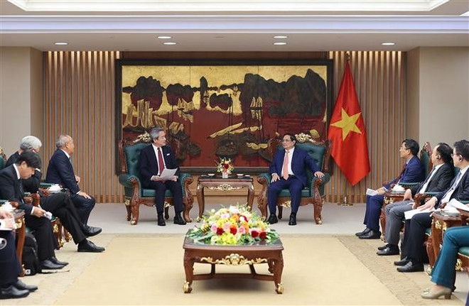 At the meeting between Prime Minister Pham Minh Chinh and Masayuki Omoto, CEO of Marubeni Corporation (Photo: VNA) pham-minh-chinh-marubeni-2.jpg