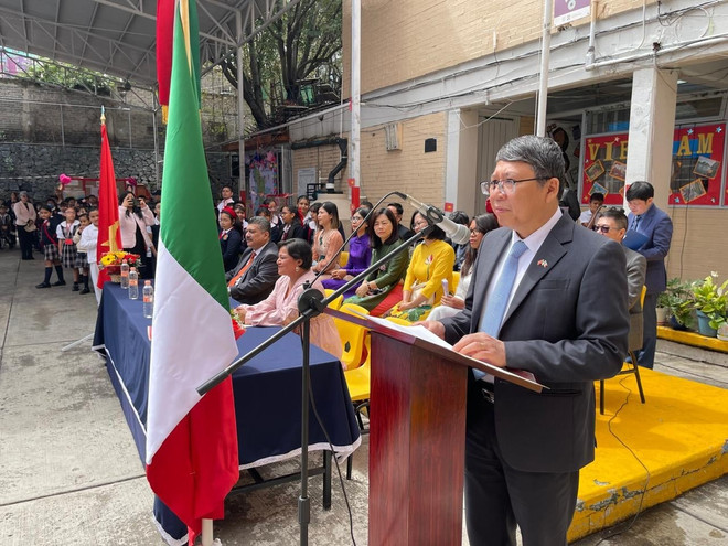 Ambassador Nguyen Van Hai speaks at the event. (Photo: Vietnamese Embassy in Mexico) nguyen-van-hai-mexico-vietnam-2-vna.jpg