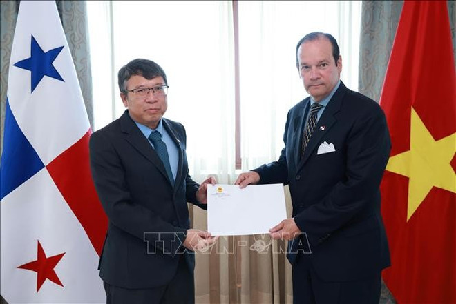vna-potal-viet-nam-panama-huong-toi-quan-he-hop-tac-thuc-chat-va-hieu-qua-standjpeg1.jpg