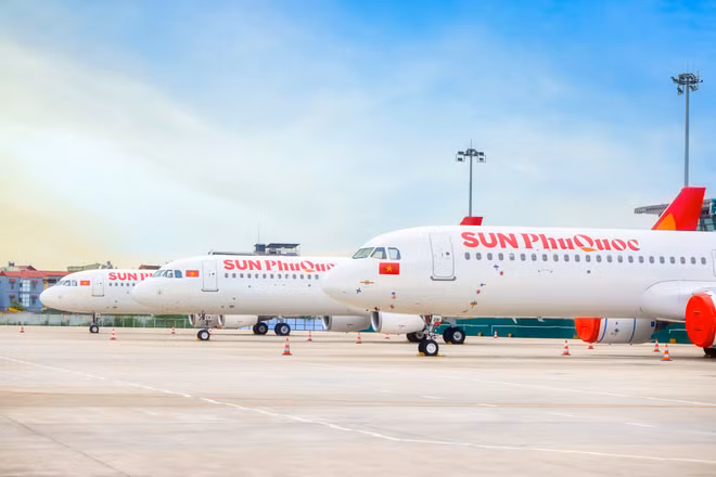 sun-phu-quoc-airways-don-tau-bay.jpg