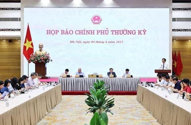 press-conf.jpg