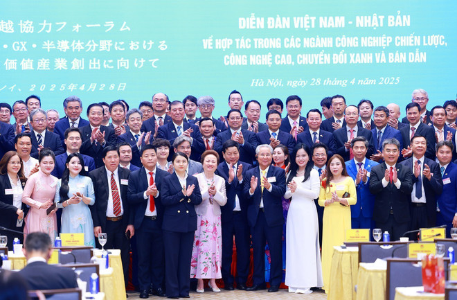 Delegates at the forum (Photo: VNA) ay.jpg