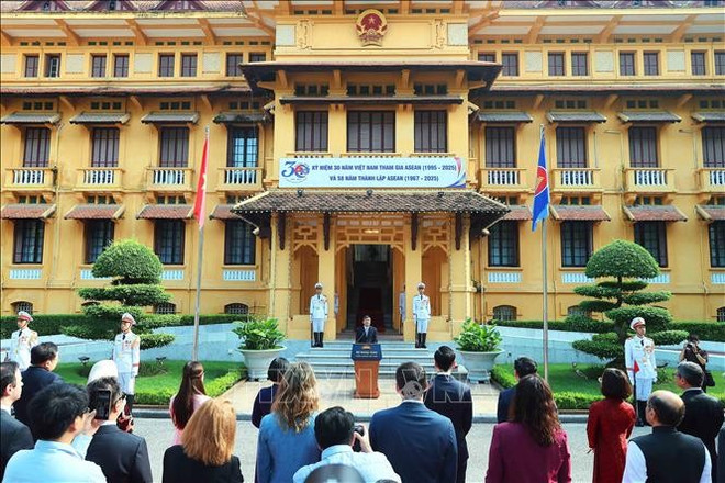 deputy-minister.jpg