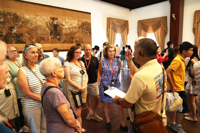 Some 120,000 international visitors come to HCM City during the holiday. (Photo: VNA) vna-hcm-city-april-30-holiday.jpg