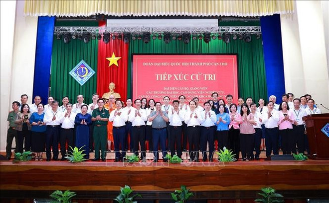 Prime Minister Pham Minh Chinh and delegates at the meeting (Photo: VNA) uuidf632a1a0-6f1c-40e1-9b35-b912dc865912code001library1type1mode1loctruecaptrue.jpg