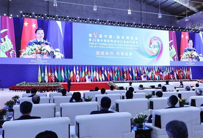 Vietnamese Deputy Prime Minister Tran Hong Ha addresses the opening ceremony of the 9th China-South Asia Expo and the 29th Kunming Import and Export Fair on June 19. (Photo: VNA) tran-hong-ha-2.jpg