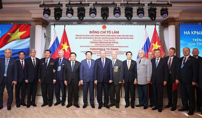 vna-potal-tong-bi-thu-to-lam-gap-mat-tri-an-nhan-si-tri-thuc-chuyen-gia-nga-tung-giup-do-viet-nam-8025646.jpg