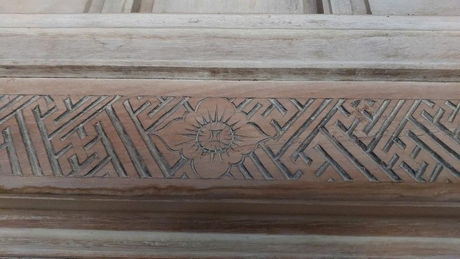 Decorative details inside a Cham house. (Photo: VietnamPlus) nhacham6.jpg