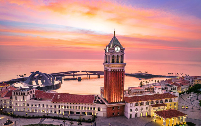 sunset-town.jpg