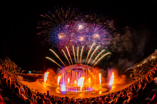 Kiss of the Sea show (Photo: Sun Group)