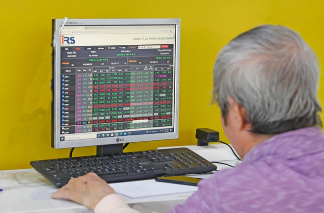 This year is key in the Government's transition plan, when IFRS adoption will shift from voluntary to mandatory for public companies from this year. (Photo: VietnamPlus) screenshot-2025-02-11-145924.png