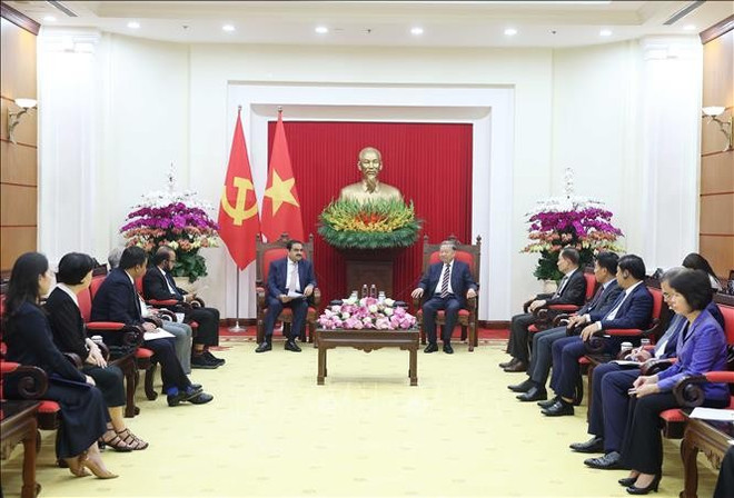An overview of the meeting (Photo: VNA) tbt-to-lam-2.jpg