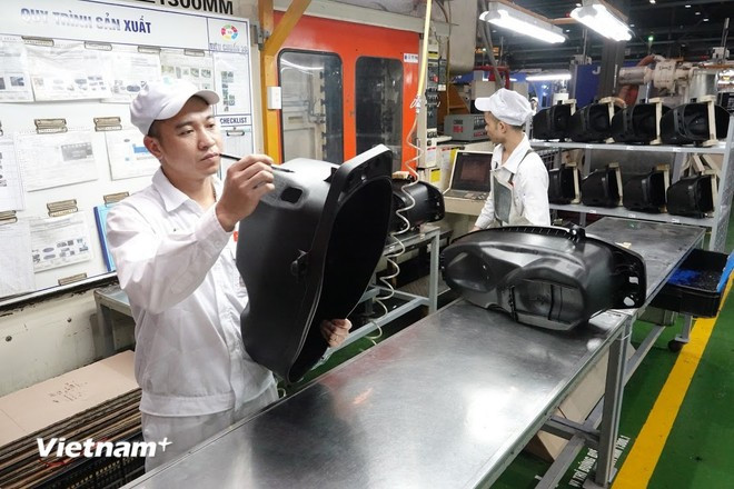 Many Vietnamese enterprises have become tier-1 suppliers for foreign partners. (Photo: VietnamPlus) export3.jpg