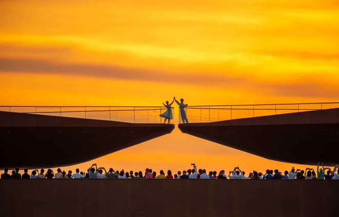 kiss-bridge-4-11zon.jpg