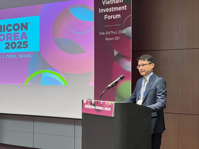 NIC Deputy Director Vo Xuan Hoai addresses the event (Photo: VNA) img-3921.jpg